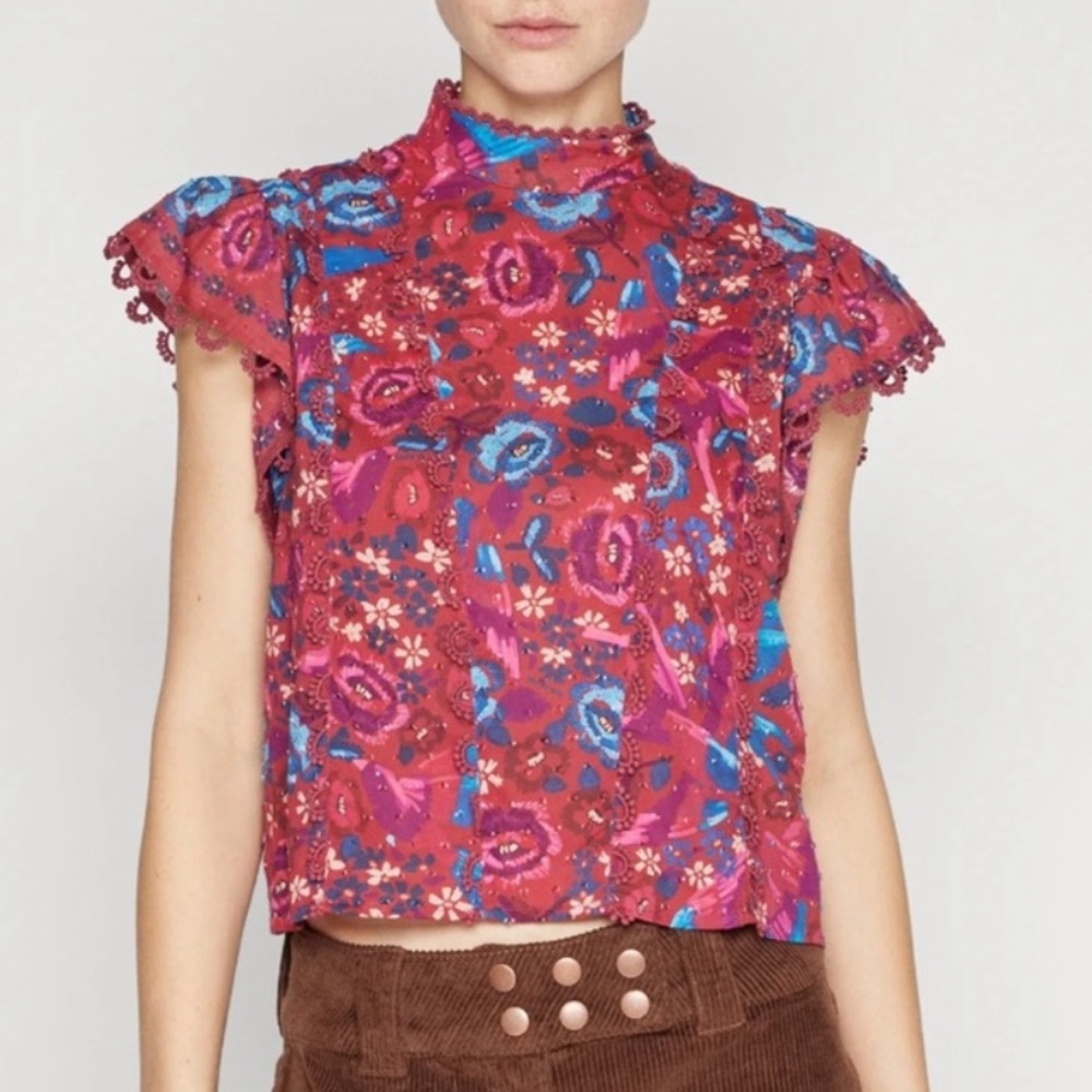NWT! FARM Rio Floral Birds Blush Sleeveless Blouse Size Large